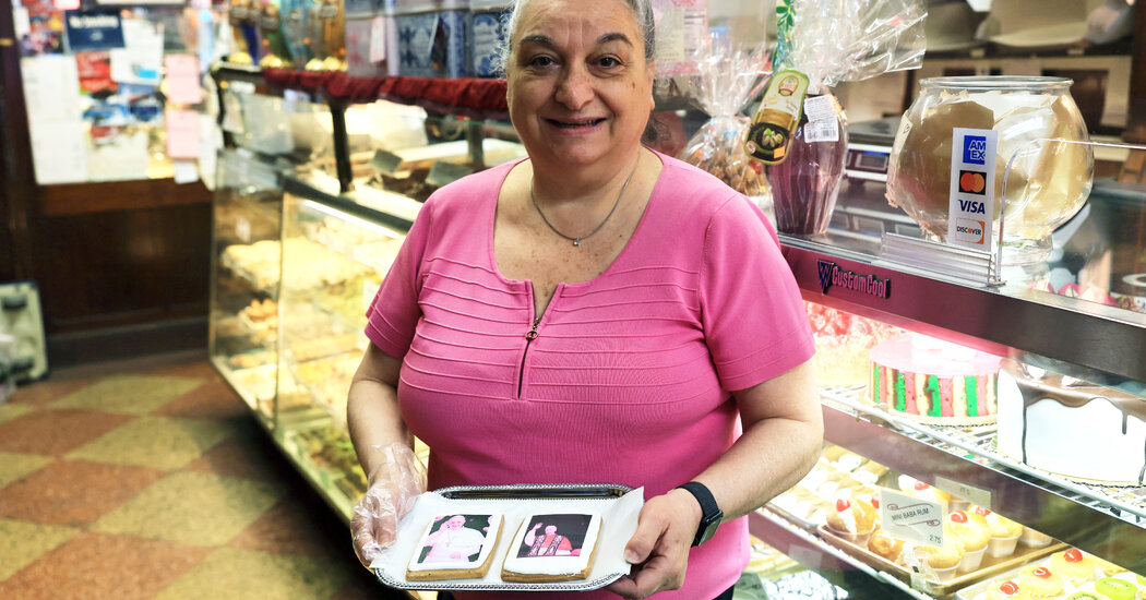 A New Pope? Time to Make Cookies at This Queens Bakery.